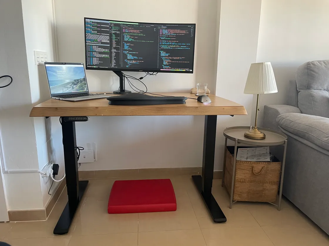 Premium Arbeitsplatz image 4